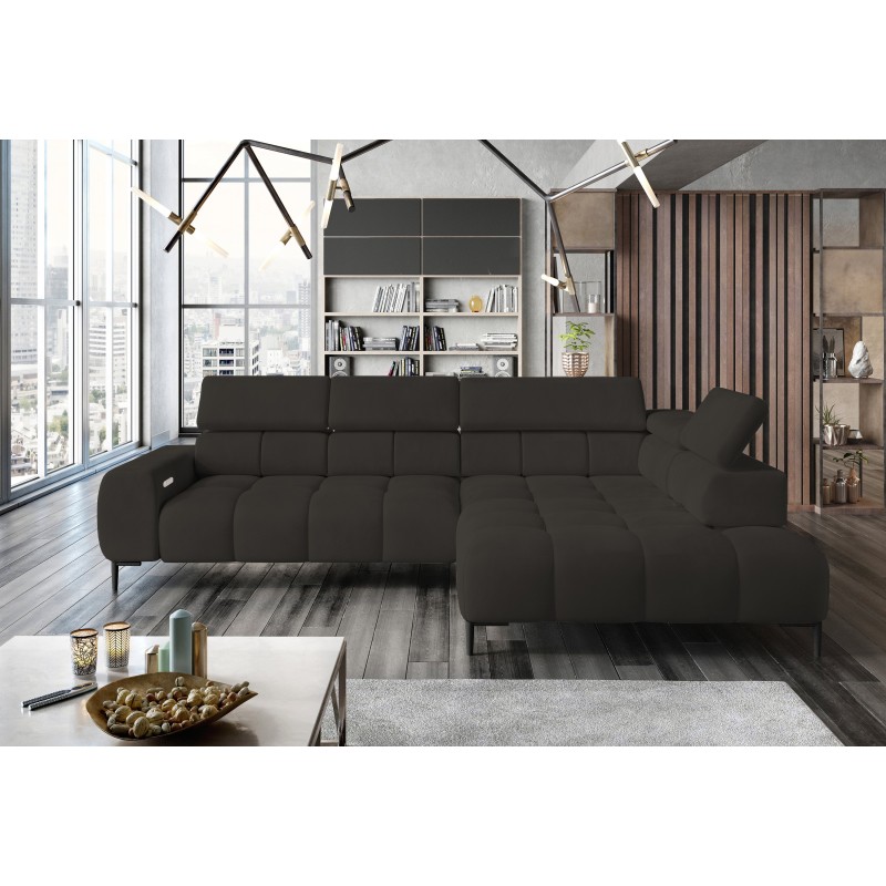 Meble z kolekcji Plaza marki Wersal