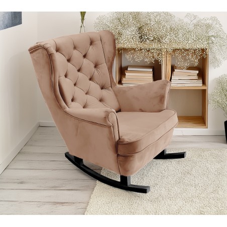 Fotel USZAK bujany tapicerowany z podłokietnikami, kolor Cappuccino tkanina MAGIC VELVET