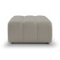 Pufa BALOO w kolorze jasnej szarości w tkaninie LAMBI 11