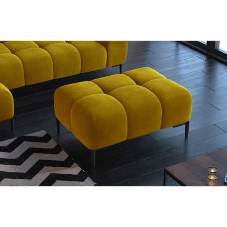 Pufa PLAZA MINI w kolorze ZŁOTYM w tkaninie MONOLITH WERSAL