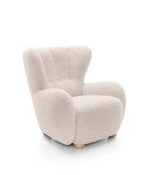 Fotel CIRO z szerokim siedziskiem i drewnianymi nogami w tkaninie ROLF 03