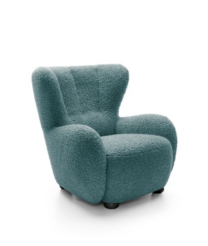 Fotel CIRO z szerokim siedziskiem i drewnianymi nogami w tkaninie ROLF 17