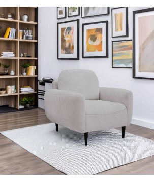 Fotel BOHO na drewnianych nogach z oparciem i podłokietnikami w tkaninie Perfect Harmony 80