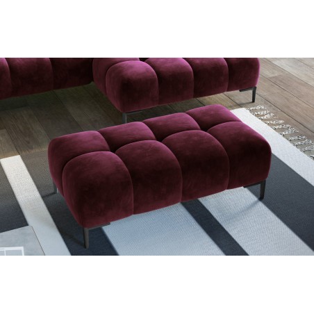 Pufa PLAZA XL w kolorze BURGUNDOWYM w tkaninie MONOLITH WERSAL